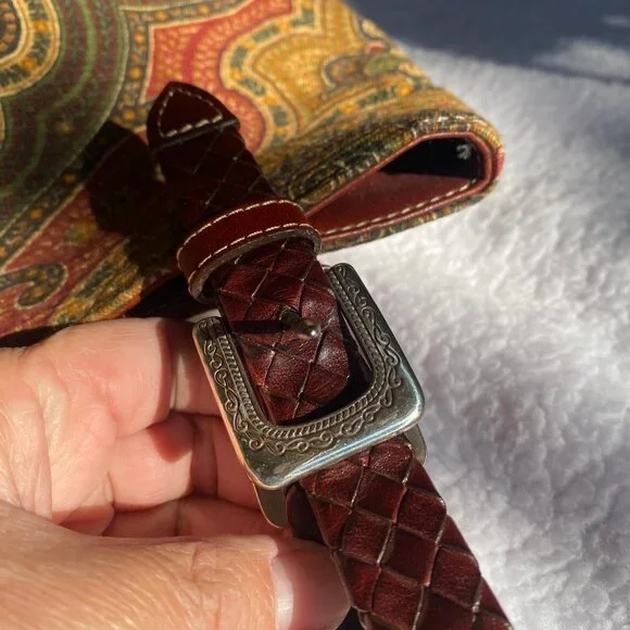 Brighton Paisley Tapestry Shoulder Bag - Picture 5 of 16
